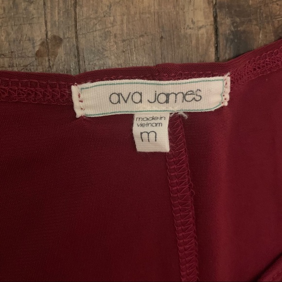 Pretty sleeveless shirt ✨ - Picture 2 of 5